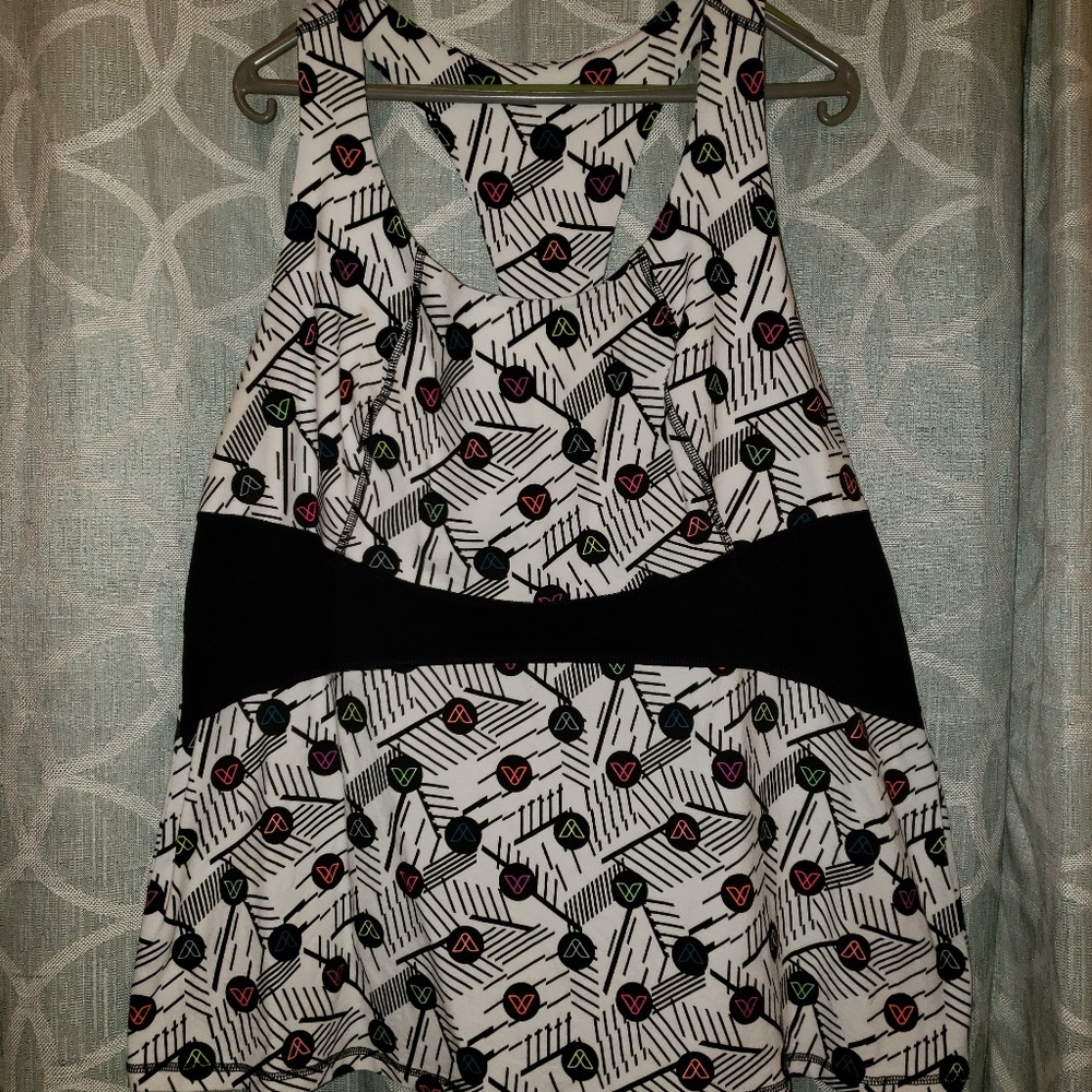 Livi Active 22/24 workout top